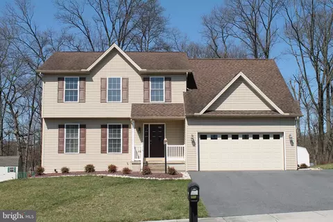 3902 Woodvale Rd, Harrisburg, PA 17109
