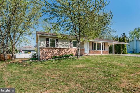 166 W Bonnie Ave, Elizabethville, PA 17023