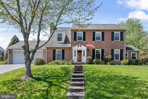 4095 Wimbledon Dr, Harrisburg, PA 17112