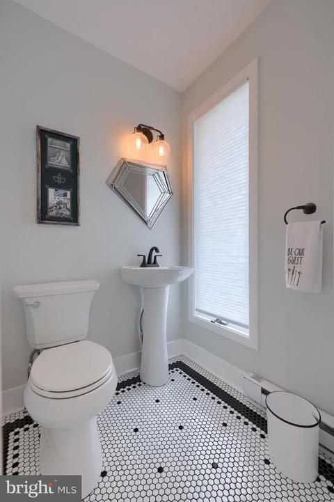 124 Java Ave, Hershey, PA 17033 photo 13
