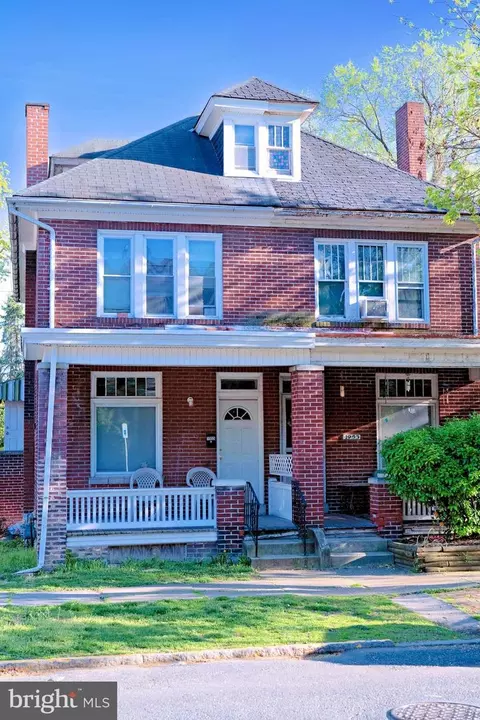 1955 Mulberry St, Harrisburg, PA 17104