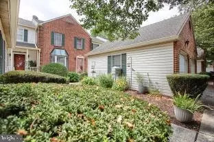 2047 F Raleigh Rd, Hummelstown, PA 17036