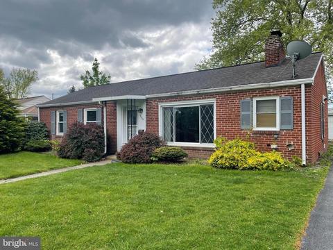 3409 Cloverfield Rd, Harrisburg, PA 17109