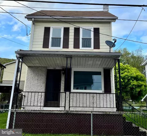 508 Pottsville St, Lykens, PA 17048
