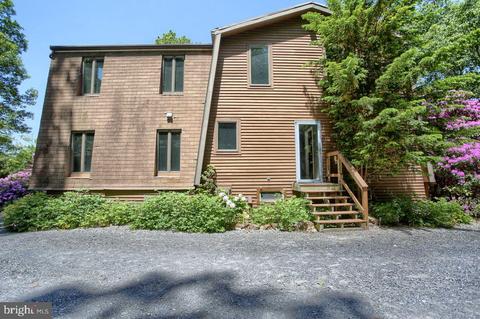 1005 Greggs Rd, Harrisburg, PA 17110