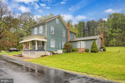 241 Dayton St, Williamstown, PA 17098