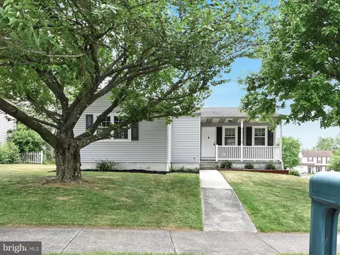 202 Lopax Rd, Harrisburg, PA 17112