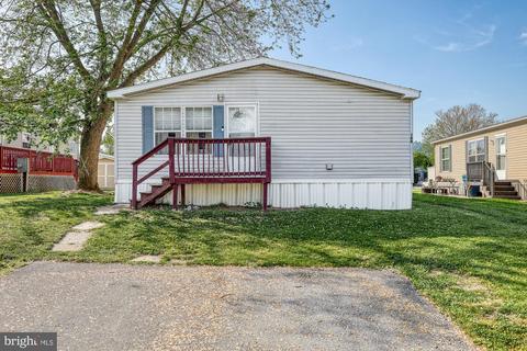 158 Houston Dr, Grantville, PA 17028