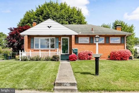 3216 Brookfield Rd, Harrisburg, PA 17109