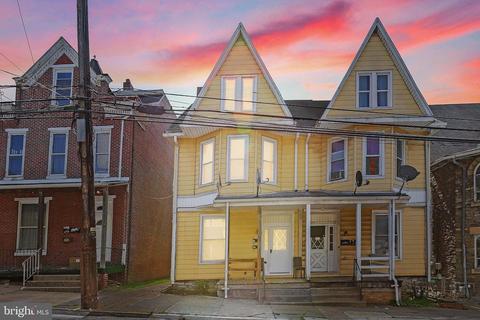 322 Pine St, Steelton, PA 17113