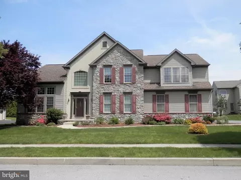 1119 Chadwick Cir, Hummelstown, PA 17036