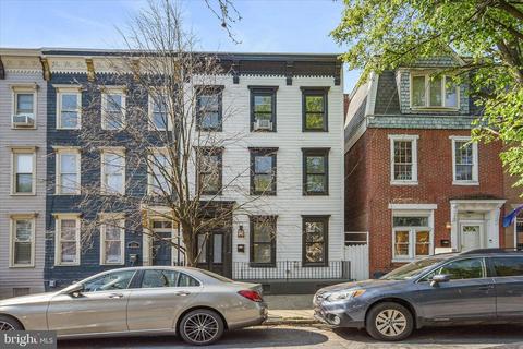 228 Peffer St, Harrisburg, PA 17102