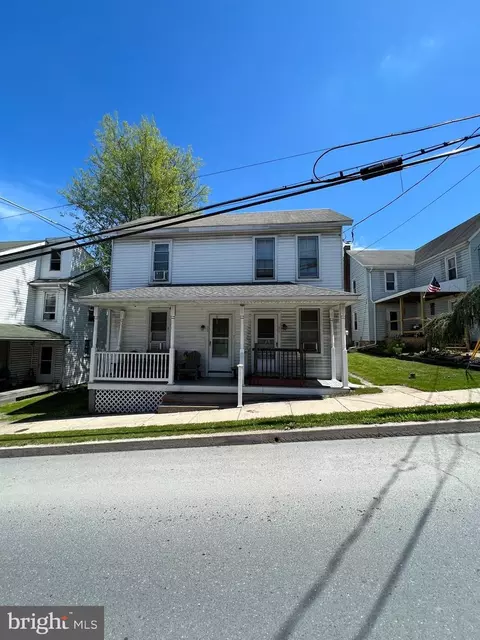 79 S Market St, Elizabethville, PA 17023