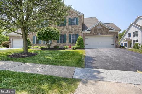 370 Schaffner Dr, Harrisburg, PA 17112