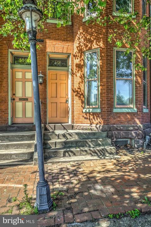 548 Race St, Harrisburg, PA 17104