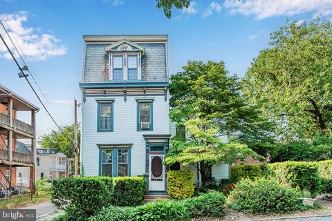 320 Woodbine St, Harrisburg, PA 17110