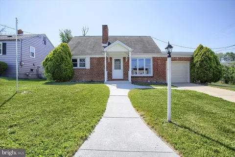 4801 Count St, Harrisburg, PA 17109