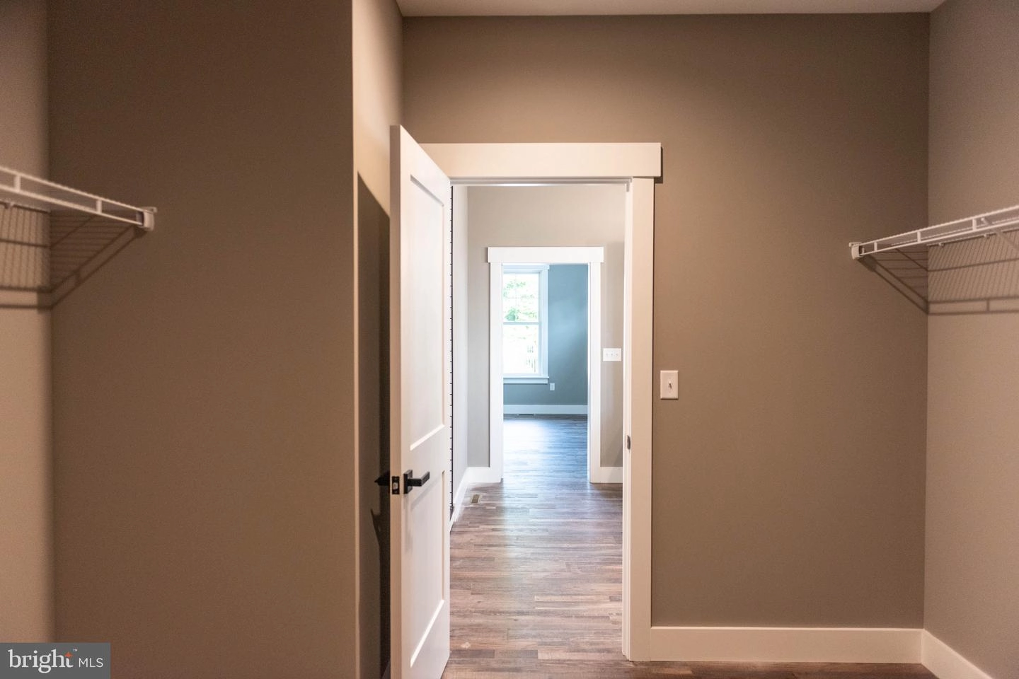 Entry Way - 56 Maple Ave, Hershey, PA 17033 photo 2 of 6