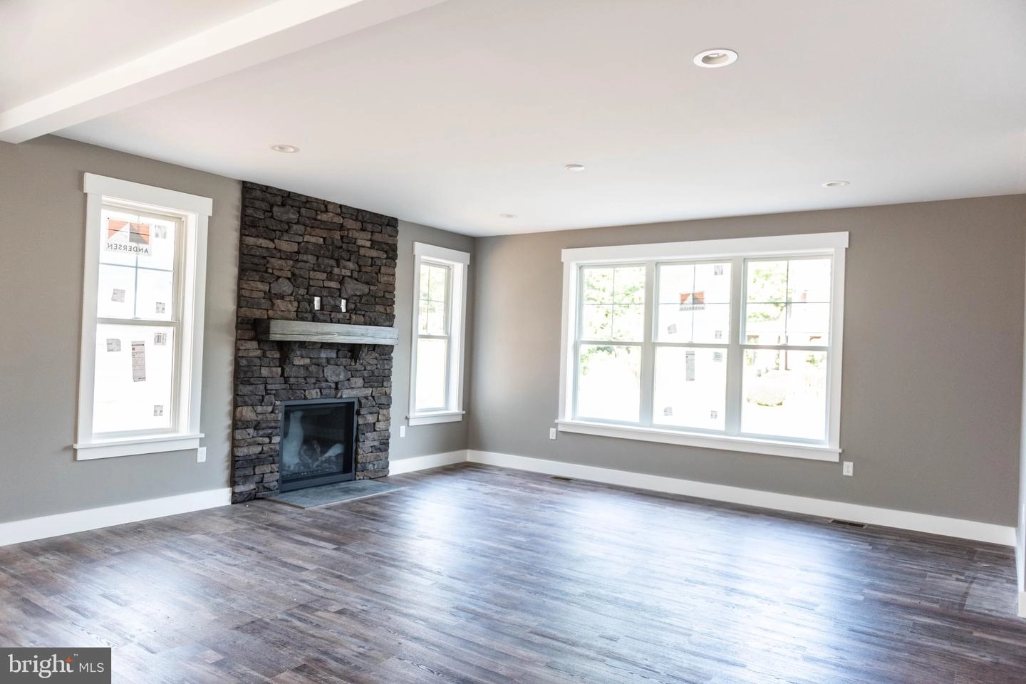 Living - 56 Maple Ave, Hershey, PA 17033 photo 2 of 6