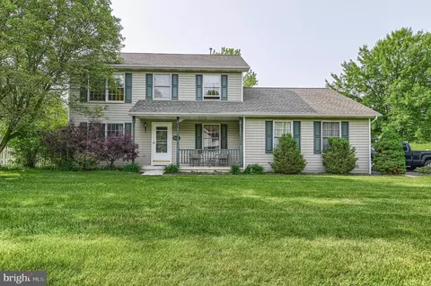 2221 Gorse Dr, Harrisburg, PA 17110