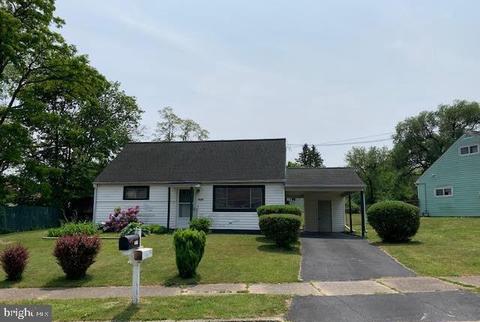 1731 Evergreen Rd, Harrisburg, PA 17109