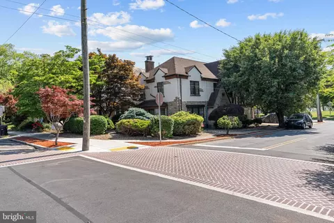 127 Radnor St, Harrisburg, PA 17110