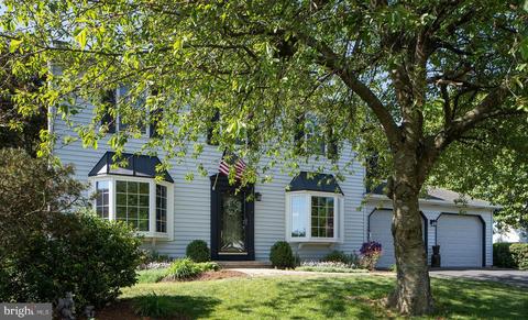 2009 Deer Path Rd, Harrisburg, PA 17110
