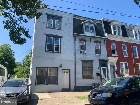 1409-1411 Vernon St, Harrisburg, PA 17104