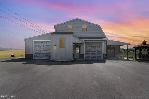 172 Lebo Ln, Millersburg, PA 17061