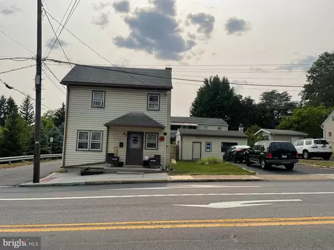 413 Vine St, Middletown, PA 17057