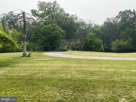 20 Creek Rd, Dauphin, PA 17018