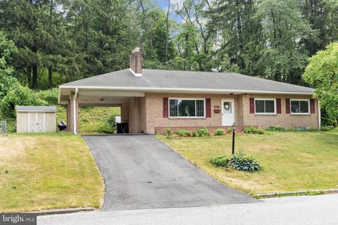4013 Eastbrook Rd, Harrisburg, PA 17109