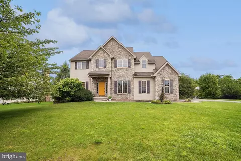 2667 Westhampton Ter, Elizabethtown, PA 17022