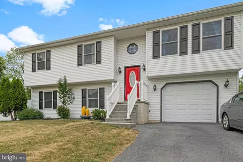 5402 Oak Ave, Harrisburg, PA 17112