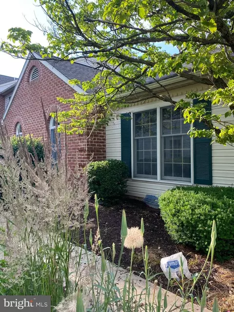 2065 Raleigh Rd # d, Hummelstown, PA 17036