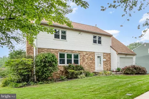 505 Clermont Dr, Harrisburg, PA 17112