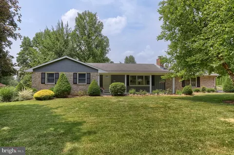 4324 Snavely Rd, Elizabethtown, PA 17022