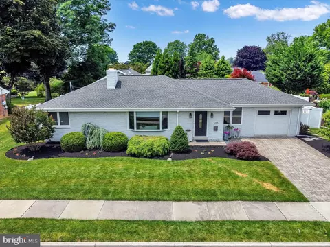 503 Maple Ave, Hershey, PA 17033