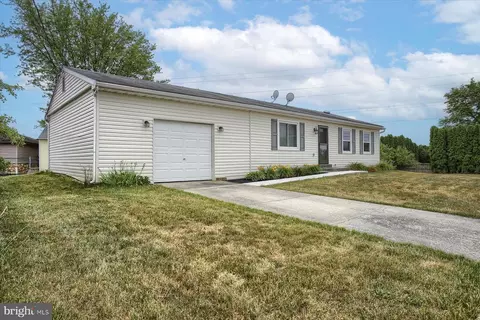 6035 Devonshire Rd, Harrisburg, PA 17112
