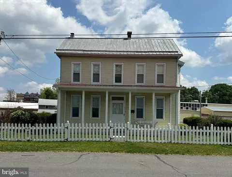 250 River St, Millersburg, PA 17061