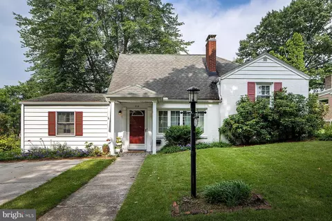514 Luther Rd, Harrisburg, PA 17111