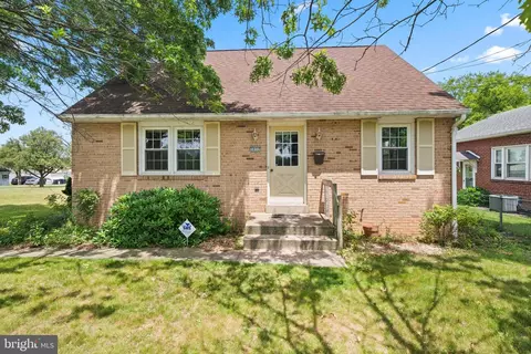 3032 Boas St, Harrisburg, PA 17103