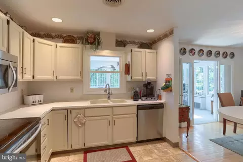 930 Beech Ave, Hershey, PA 17033 photo 7