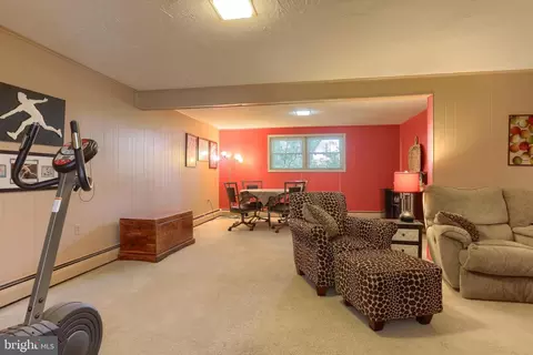930 Beech Ave, Hershey, PA 17033 photo 18