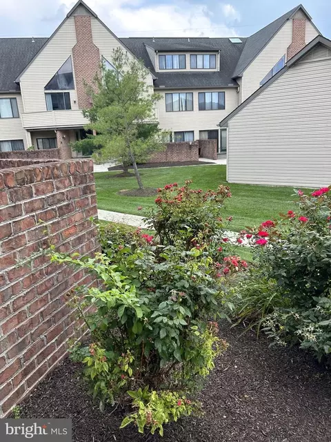 707 Cherrington Dr, Harrisburg, PA 17110