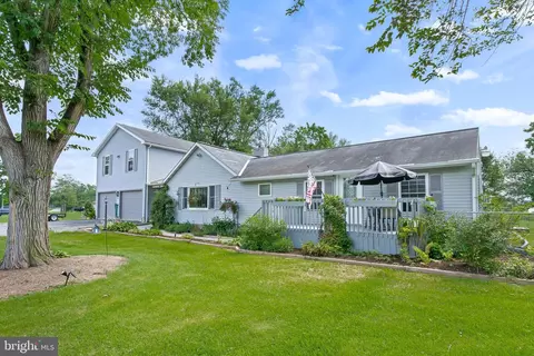 954 Kennedy Ln, Elizabethtown, PA 17022