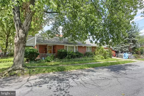 953 S 16th St, Harrisburg, PA 17104