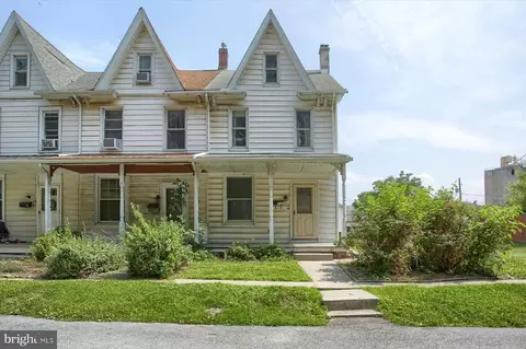 62 Charles St, Highspire, PA 17034