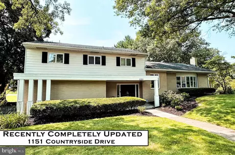 1151 Countryside Dr, Harrisburg, PA 17110