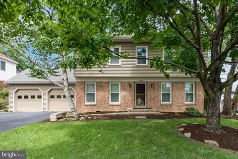2016 Mill Plain Ct, Harrisburg, PA 17110